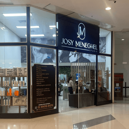 Logo da loja studio josy meneghel