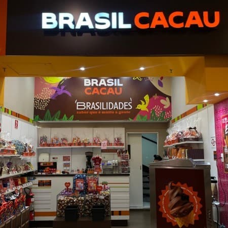 Logo da loja chocolates brasil cacau