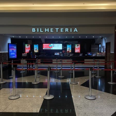 Logo da loja cine araújo