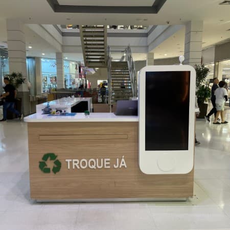 Logo da loja troque já